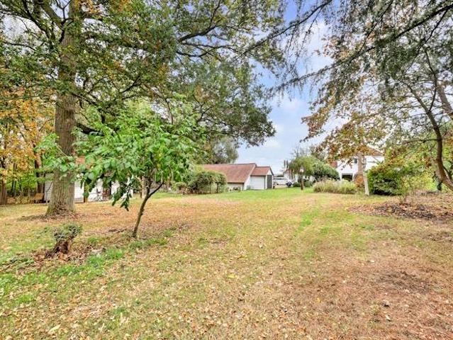 House for sale in Marden Ash, Epping Forest