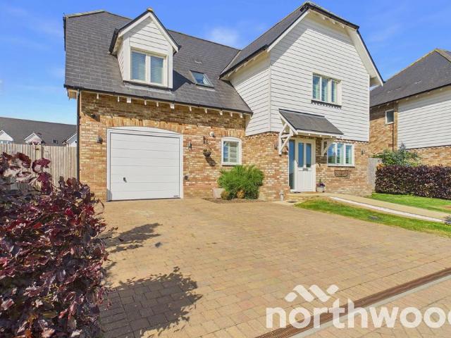 House for sale in Stubbs Cross, Bridgefield