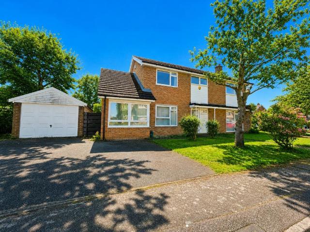 House for sale in Queens Park, Billericay