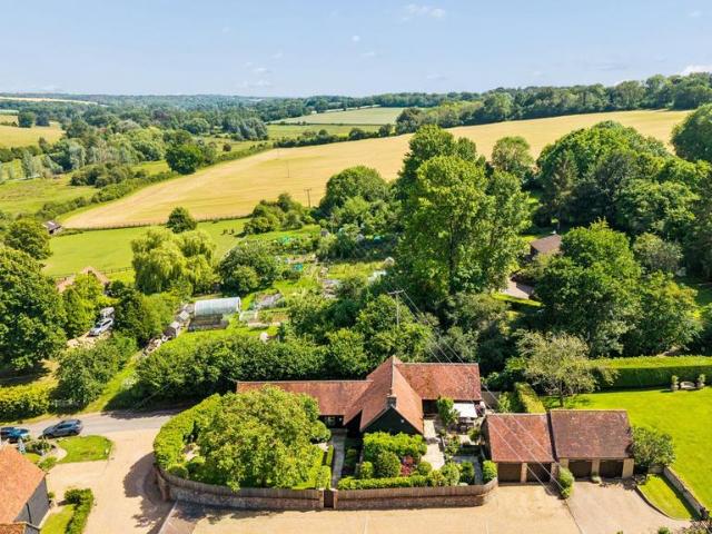 House for sale in Pouchen End, Hertfordshire