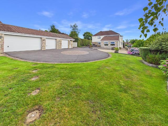 House for sale in Somerset