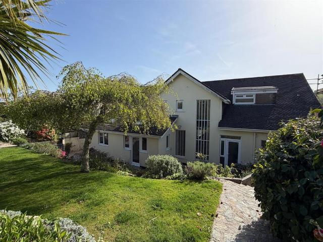 House for sale in Fowey, Cornwall