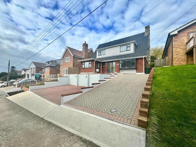 House for sale in Minster-on-Sea, Oad Street