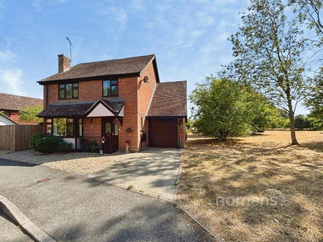 House for sale in Hart, Hampshire