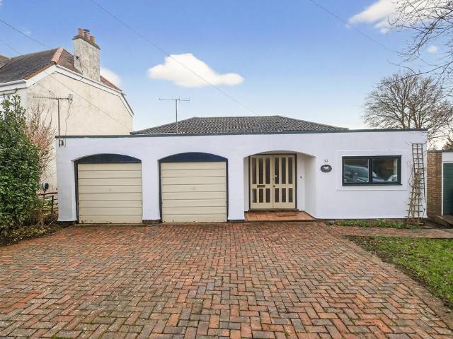 House for sale in Horsham, West Sussex