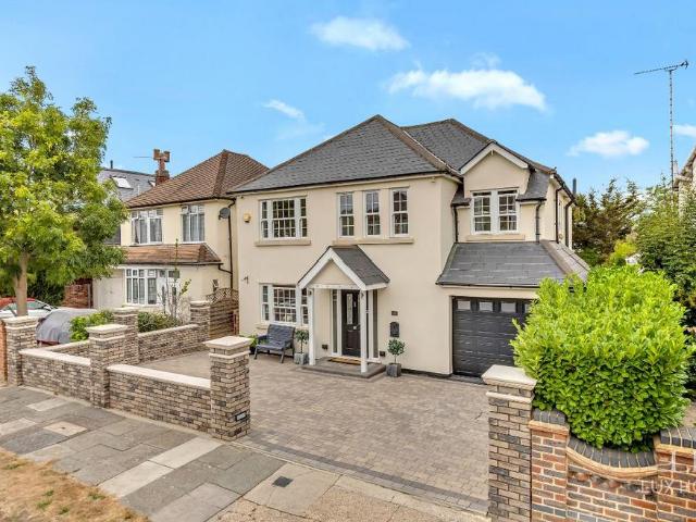 House for sale in Emerson Park, Greater London