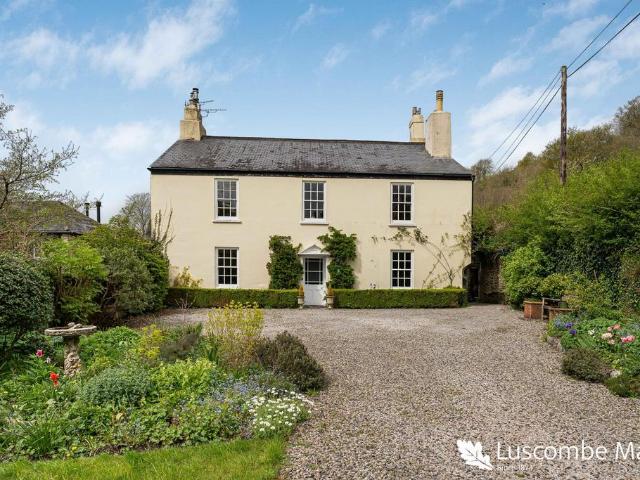 House for sale in Buckfastleigh, Teignbridge