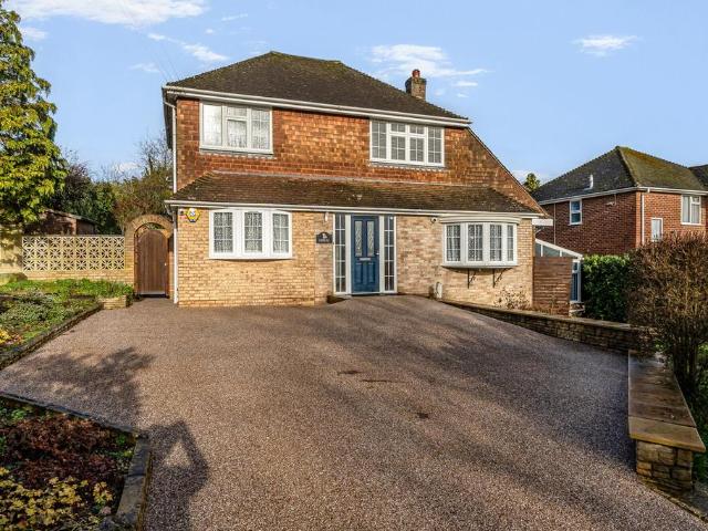 House for sale in Denham, Denham Green