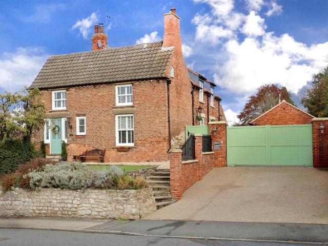 House for sale in Costhorpe, East Midlands