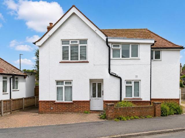House for sale in Fishersgate, West Sussex