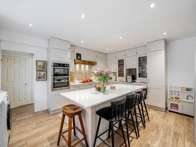 House for sale in Byfleet, Woking