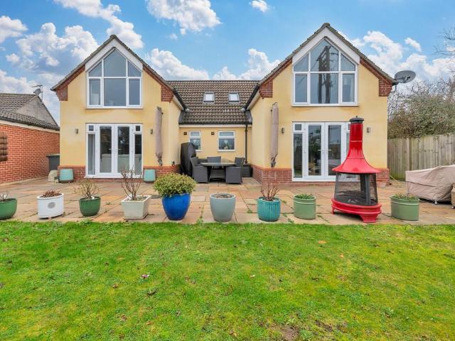 House for sale in Barway, Cambridgeshire