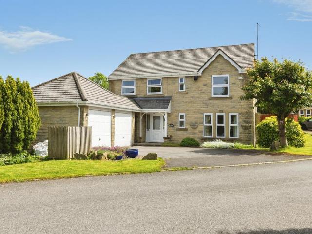 House for sale in Broad Folds, Queensbury
