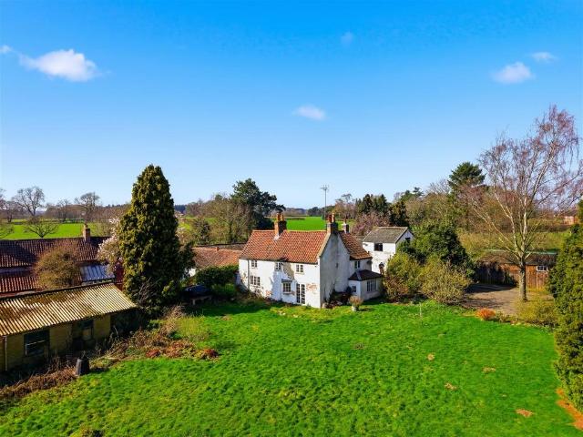 House for sale in Alverton, East Midlands