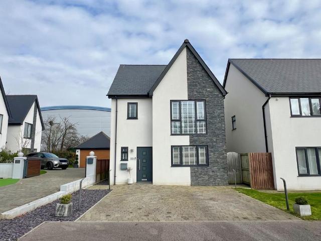 House for sale in Coychurch Lower, Coychurch