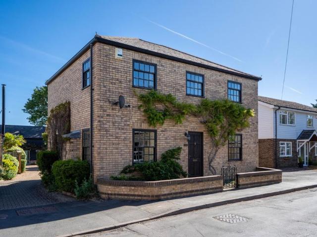House for sale in Arrington, Cambridgeshire