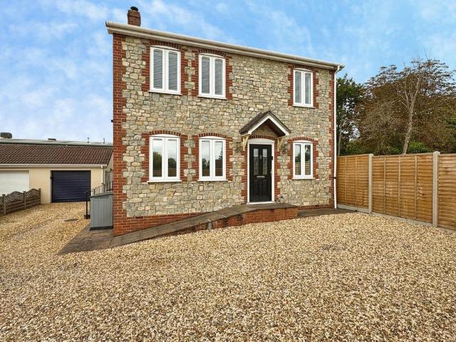 House for sale in Webbs Heath, Siston