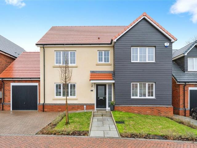 House for sale in Cockfield Great Green, Chelmondiston