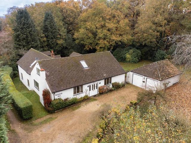 House for sale in Nettleden with Potten End, Pouchen End