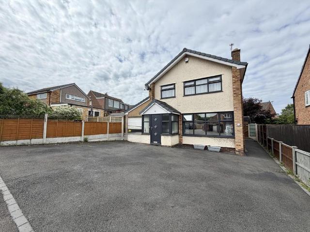 House for sale in Garforth, West Yorkshire