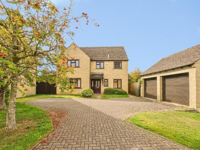 House for sale in Fairford, Cotswold