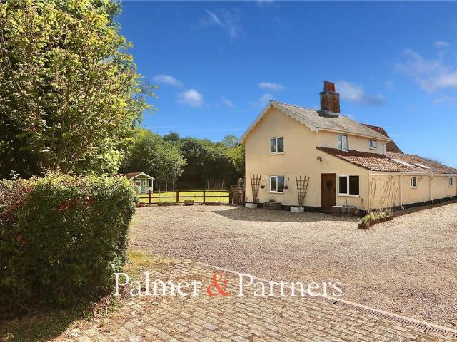 House for sale in Eastbridge, Suffolk