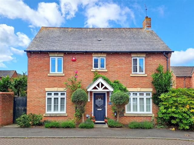 House for sale in Angmering, Clapham