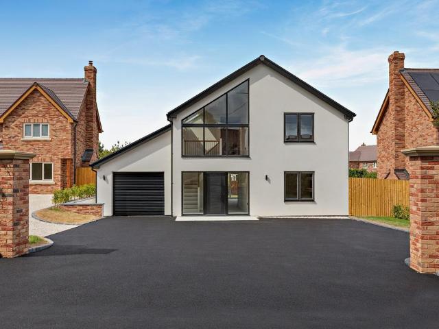 House for sale in Yeaton, Baschurch