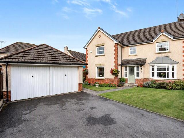 House for sale in Cambusbarron, Scotland