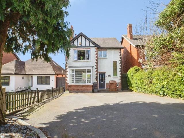 House for sale in Kedleston, East Midlands