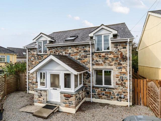 House for sale in Garras, Cornwall