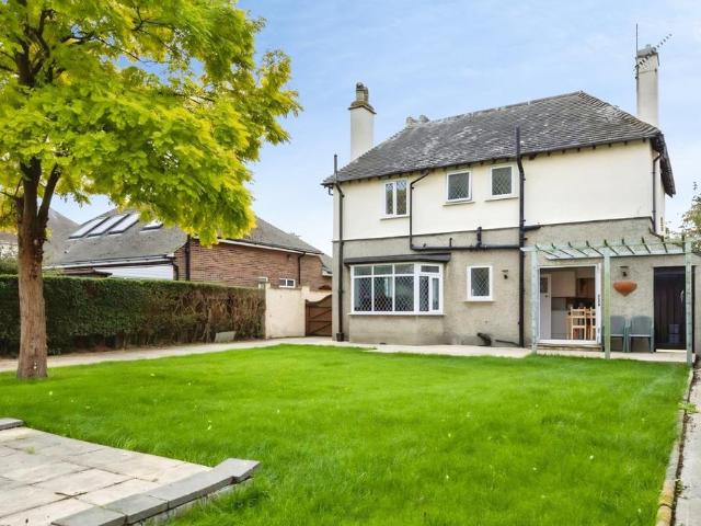House for sale in Dale Hill, Essex