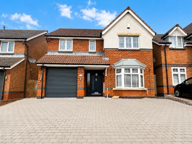 House for sale in Chadsmoor, Staffordshire