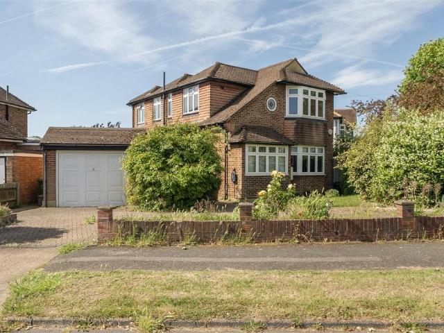 House for sale in Berrylands, Greater London