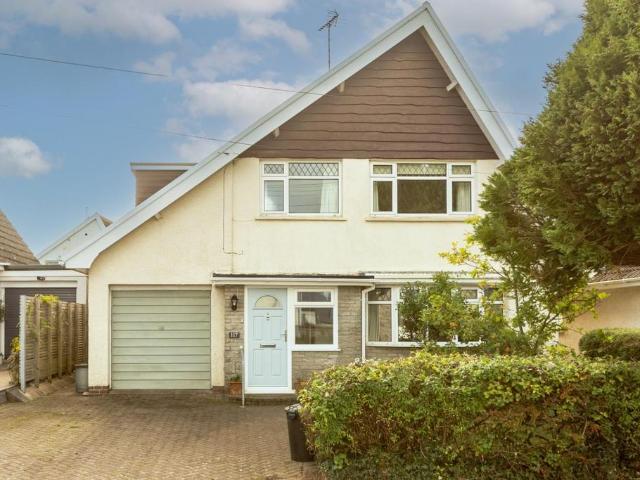 House for sale in Caswell, Newton