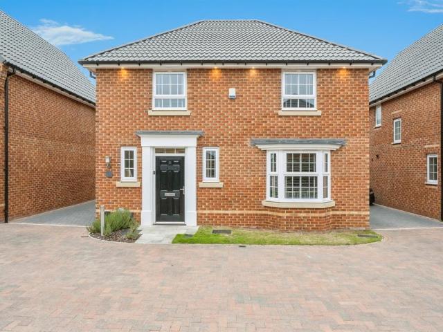 House for sale in Hatfield, South Yorkshire