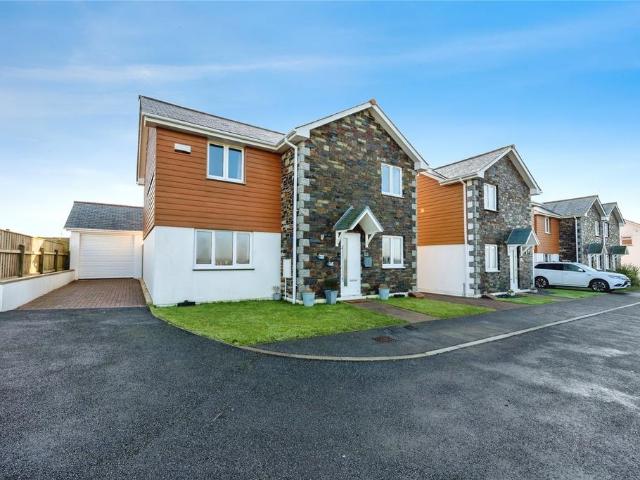 House for sale in Longstone, Hellandbridge