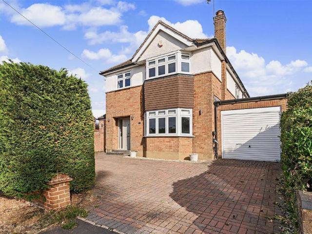 House for sale in Five Acres, Hertfordshire