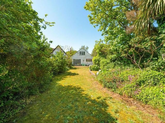 House for sale in Wexham and Ivers Community Board, Richings Park