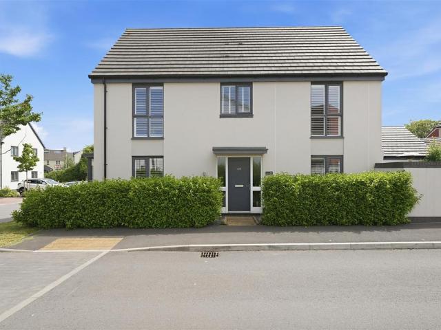 House for sale in Stoke Gifford, South Gloucestershire