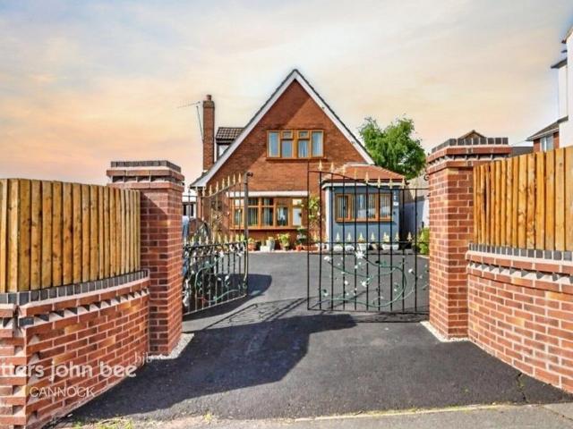 House for sale in Chadsmoor, Staffordshire