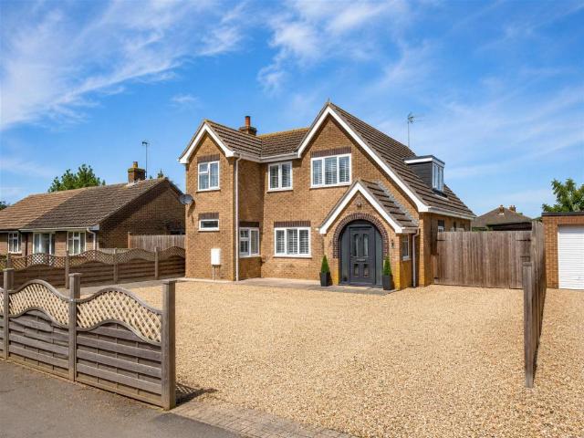 House for sale in Northamptonshire
