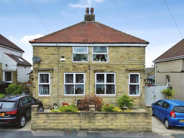 House for sale in West Yorkshire