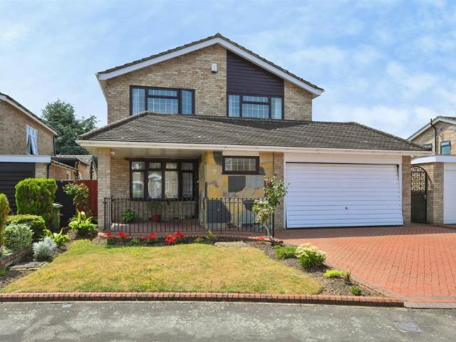 House for sale in Broxbourne, Hertfordshire