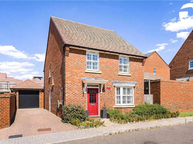 House for sale in Castle Hill, Monks Orchard