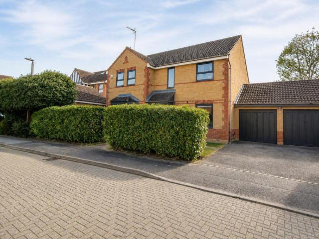 House for sale in Fenny Stratford, Milton Keynes