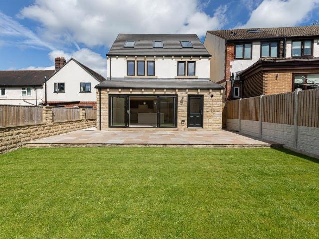 House for sale in Hunsworth, West Yorkshire
