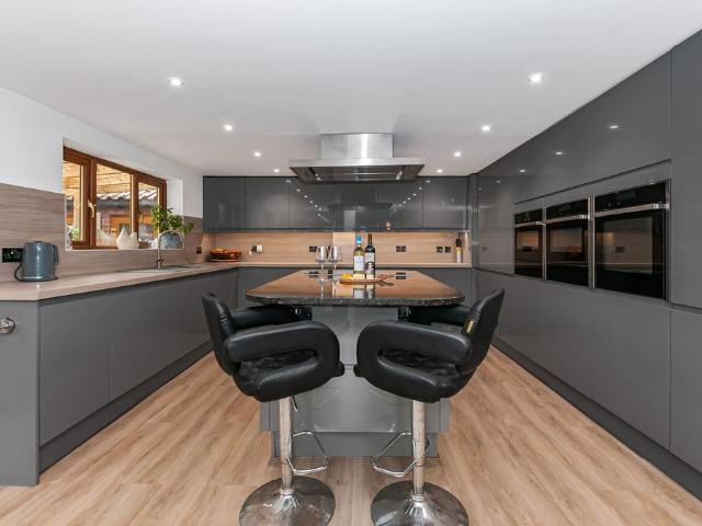 House for sale in Atwick