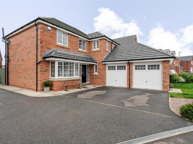 House for sale in Lowton Heath, Wigan