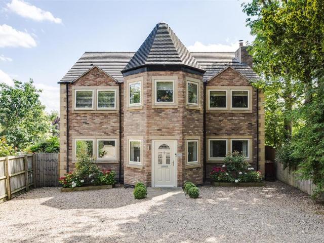 House for sale in Bottesford, North Lincolnshire